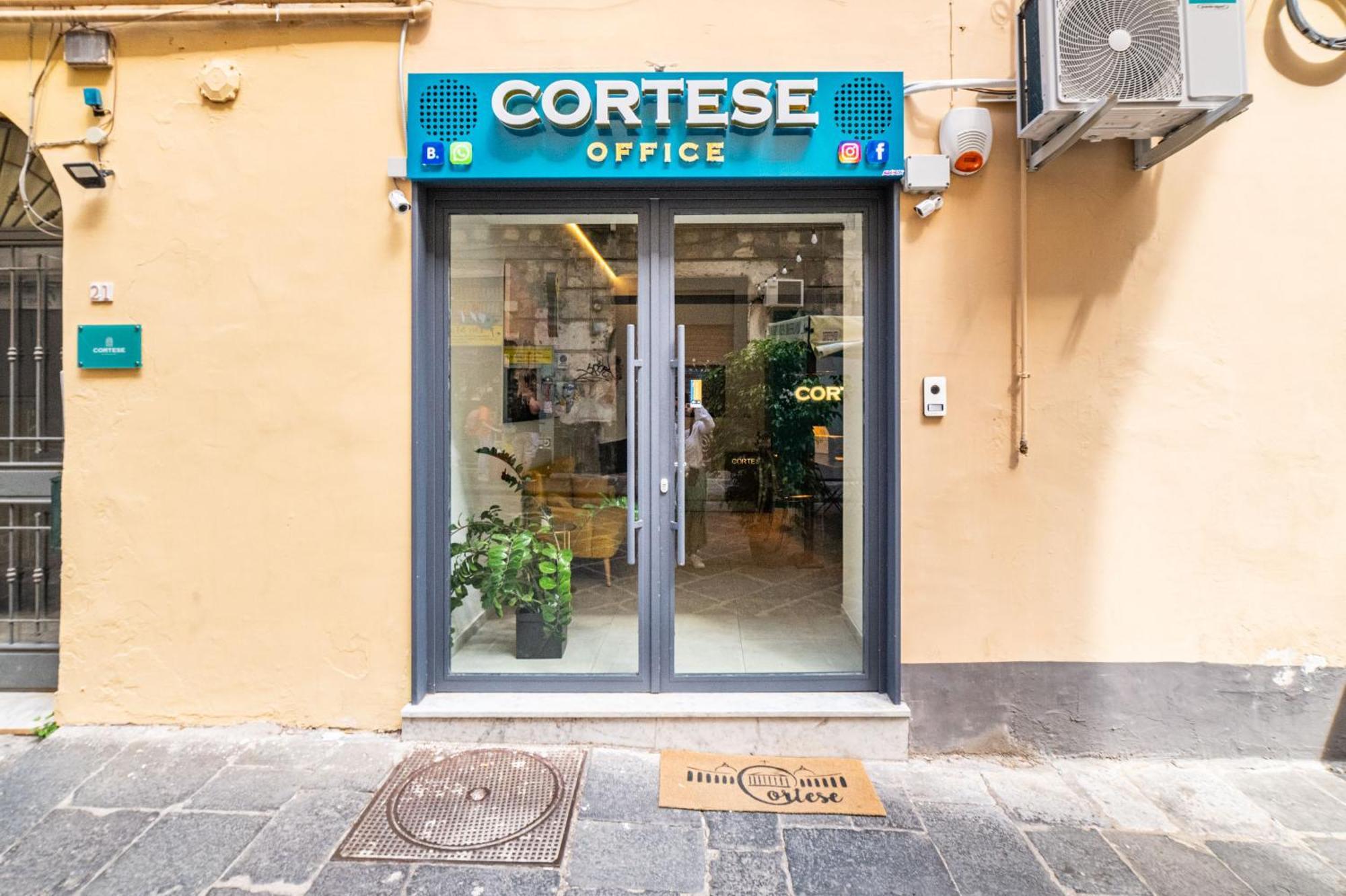 Cortese Suite Neapel Exteriör bild